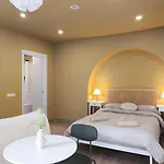 Calma Your Getaway In Playa De Валенсия